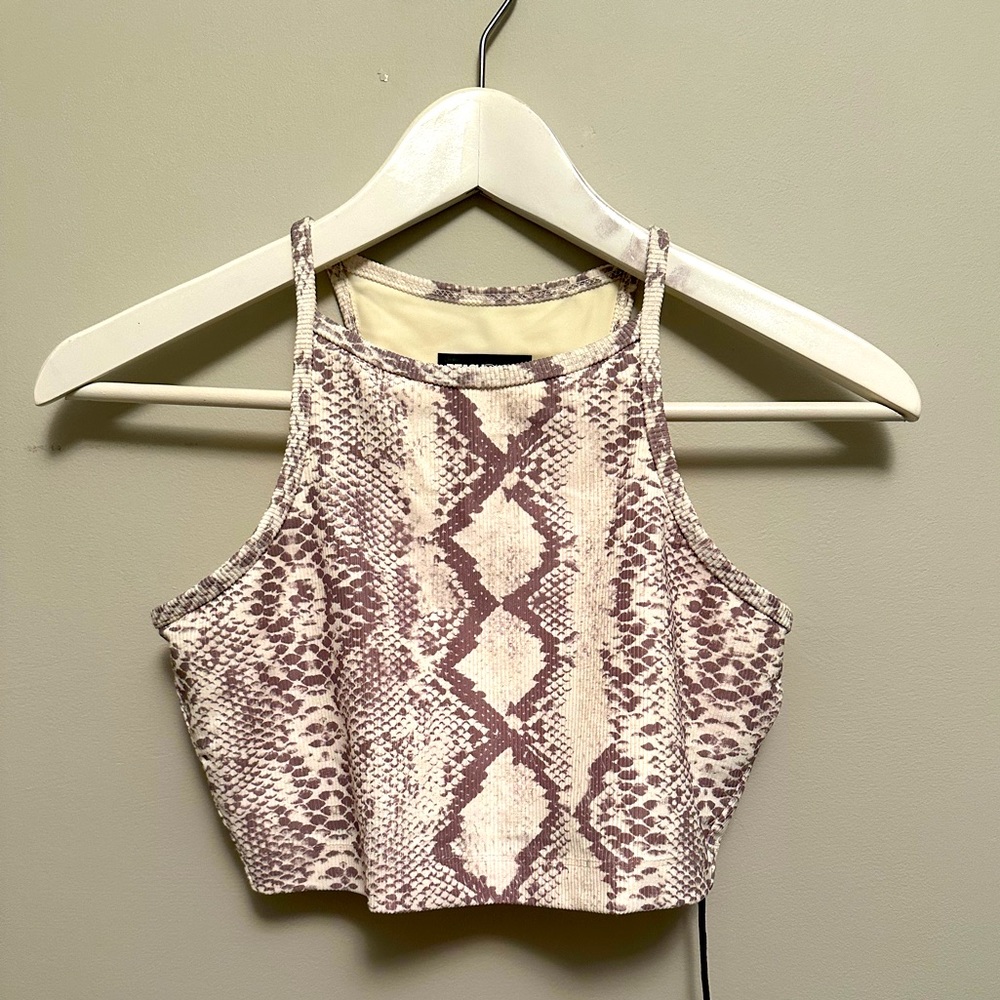 BNWT women’s Beach Riot Bra tank - Small